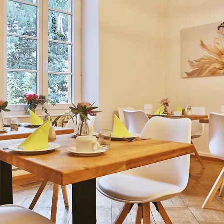 מלון Alleehaus