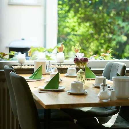 Alleehaus