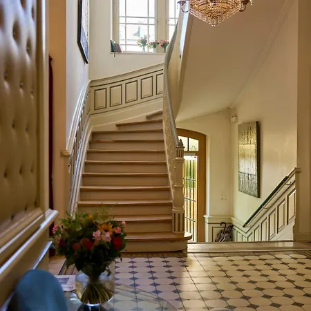 מלון Alleehaus 3*